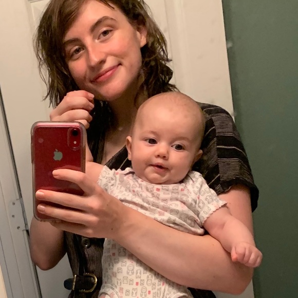 Meet your posher, Haley! - Picture 4 of 5